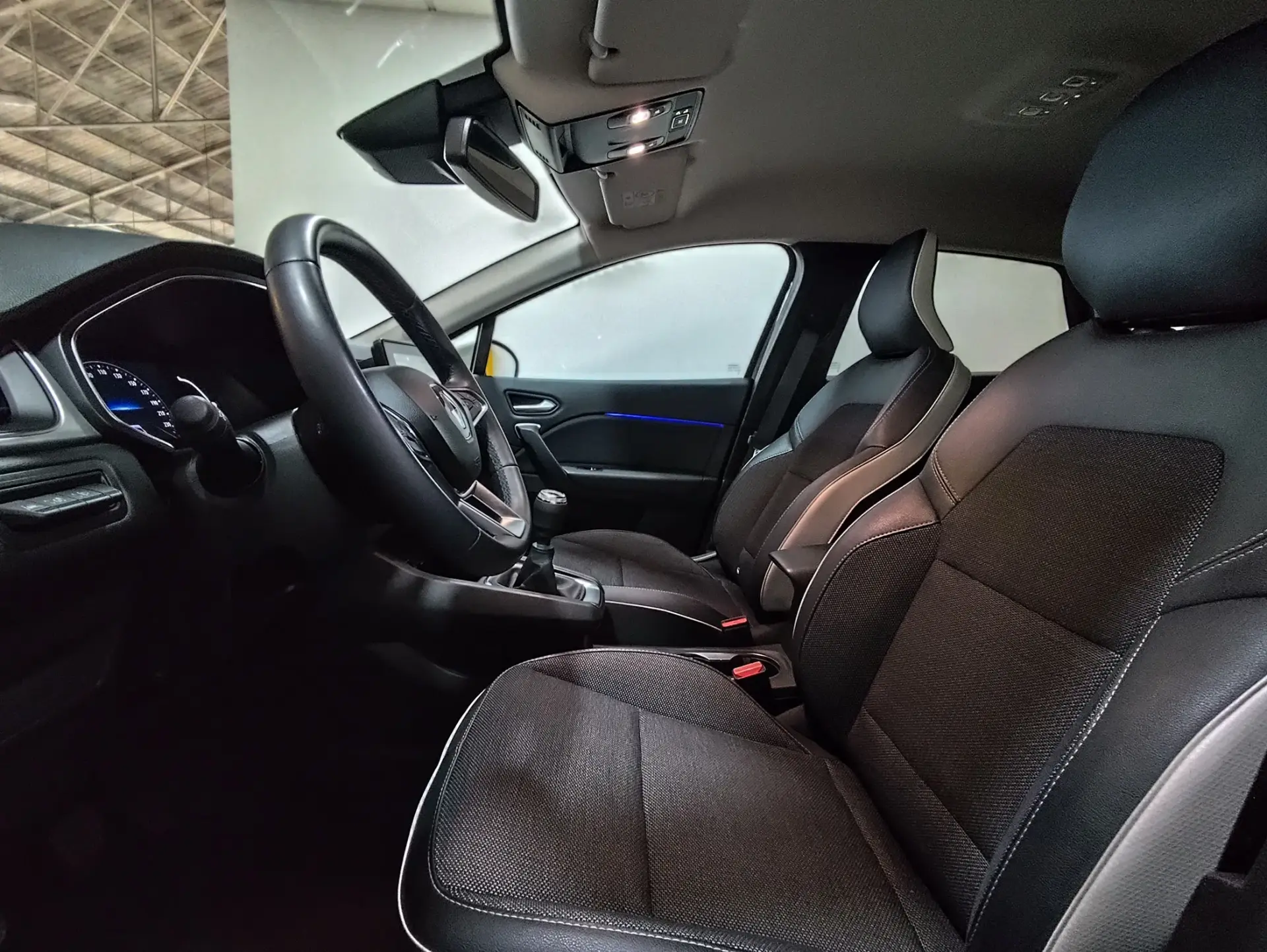 Renault Captur 1.0 TCe Intes 24