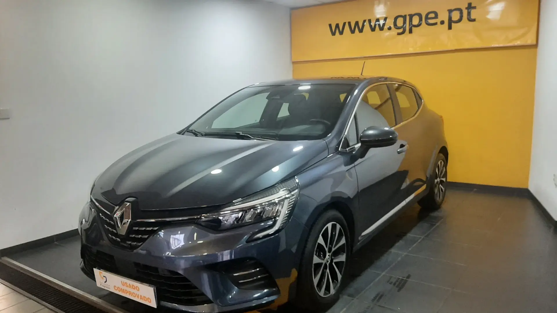 Renault Clio TCe 90 Bi-Fuel Intens 1