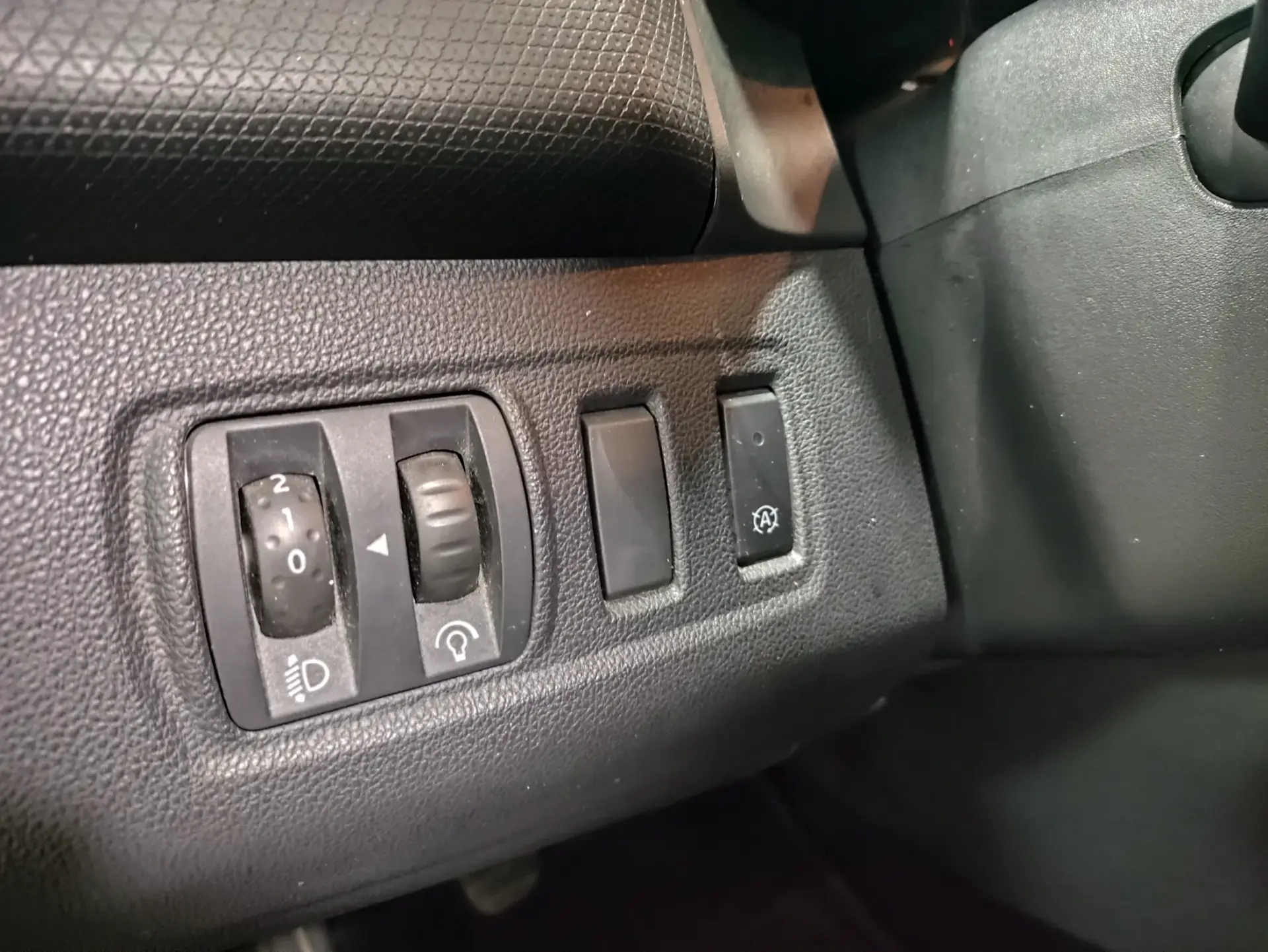 Renault Clio Sport Tourer 0.9 TCe Limited 9