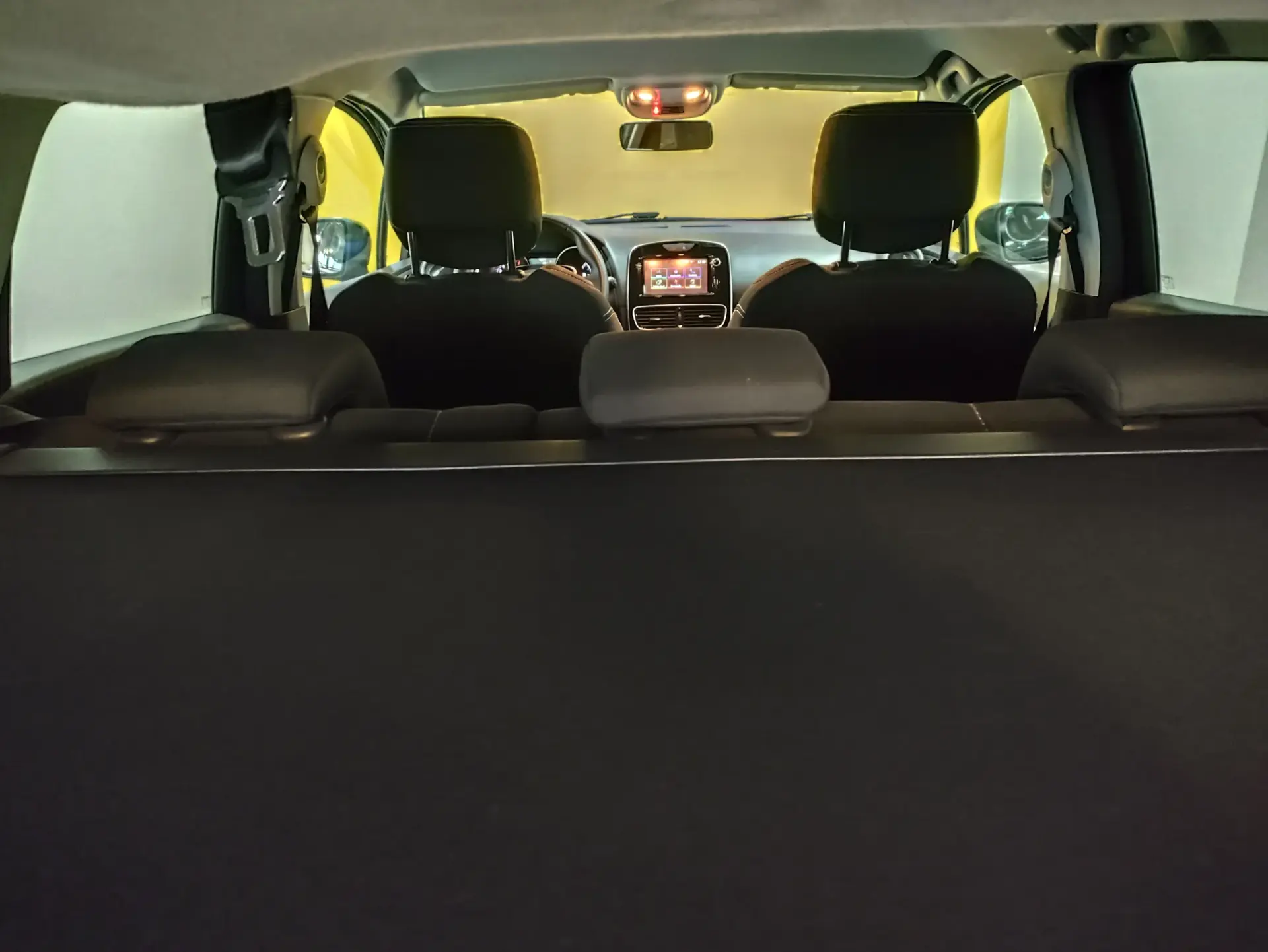 Renault Clio Sport Tourer 0.9 TCe Limited 14