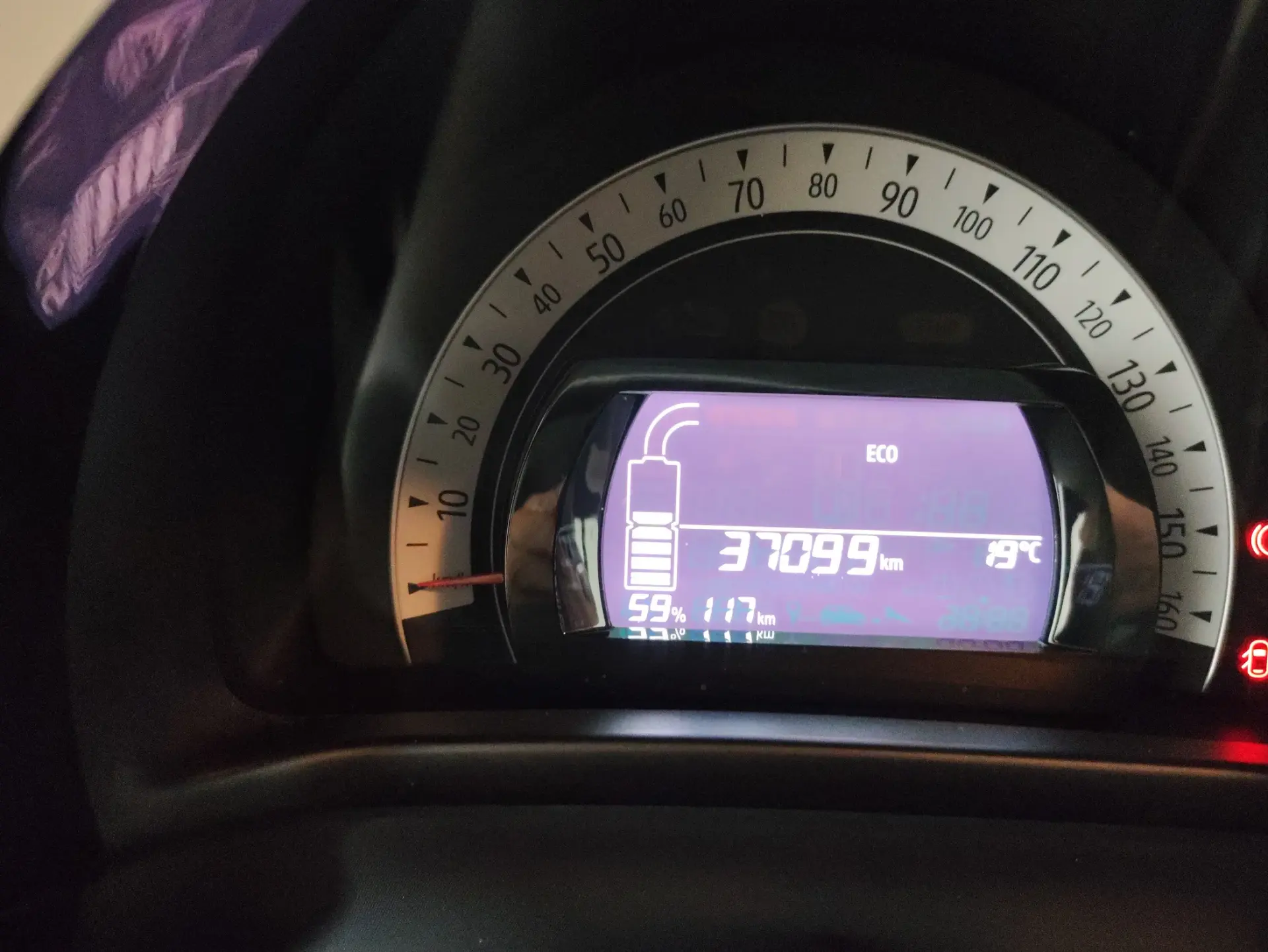 Renault Twingo 22 Techno Eletric 100% 7