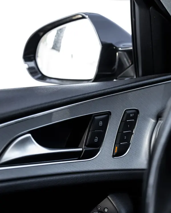 Audi A6 Avant 2.0 TDi Business Line S-line S tronic 14