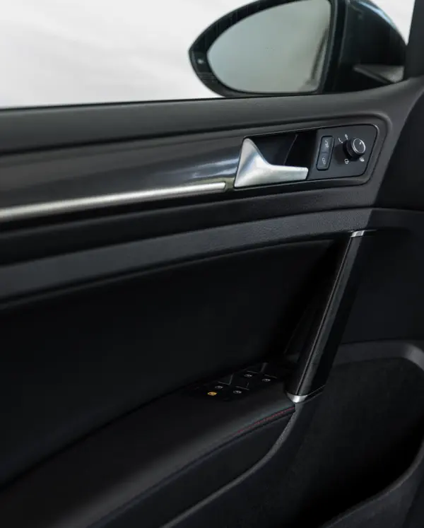 Volkswagen Golf 2.0 TSi GTI DSG 20