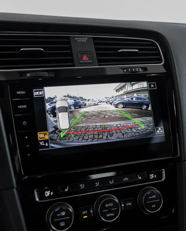 Volkswagen Golf 2.0 TSi GTI DSG 25