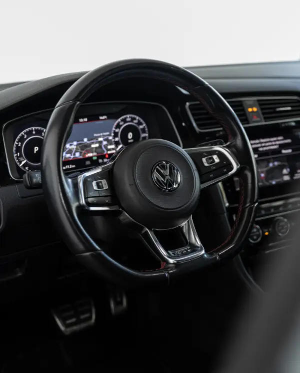 Volkswagen Golf 2.0 TSi GTI DSG 17