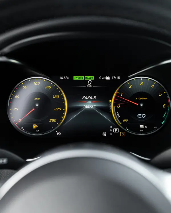 Mercedes-Benz C 300 e AMG Line 23