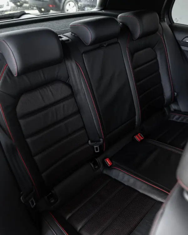 Volkswagen Golf 2.0 TSi GTI DSG 14