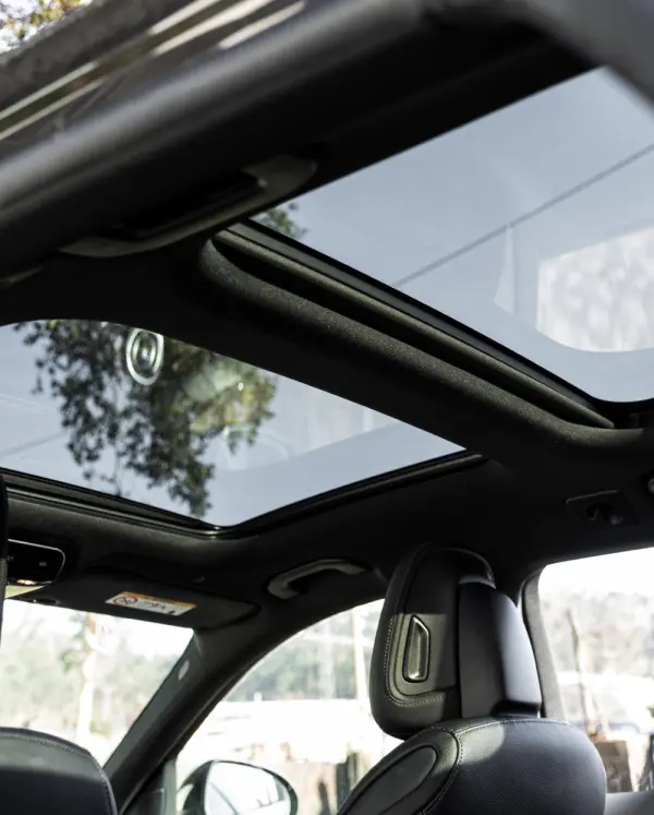 Mercedes-Benz C 300 e Avantgarde 11