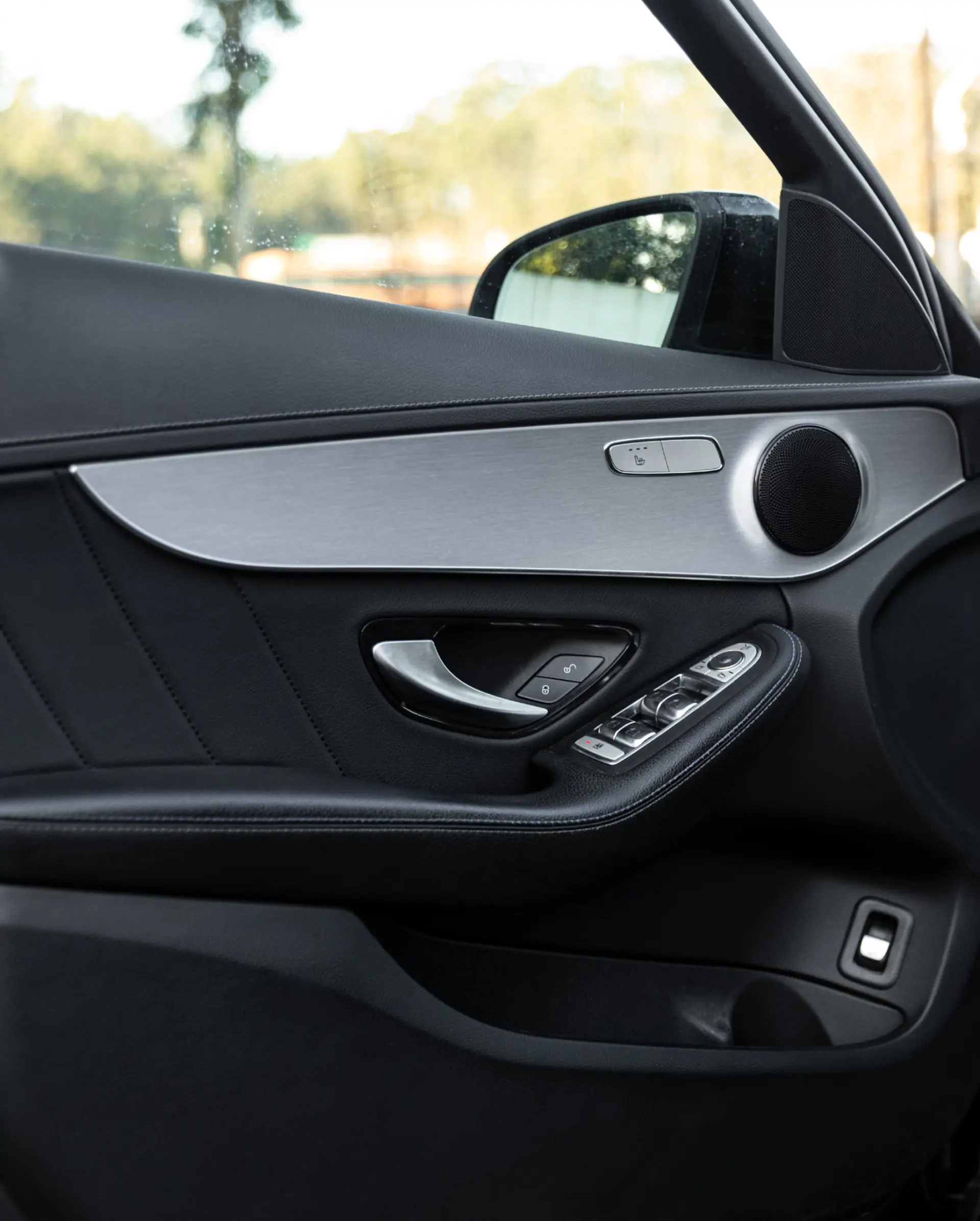 Mercedes-Benz C 300 e AMG Line 17