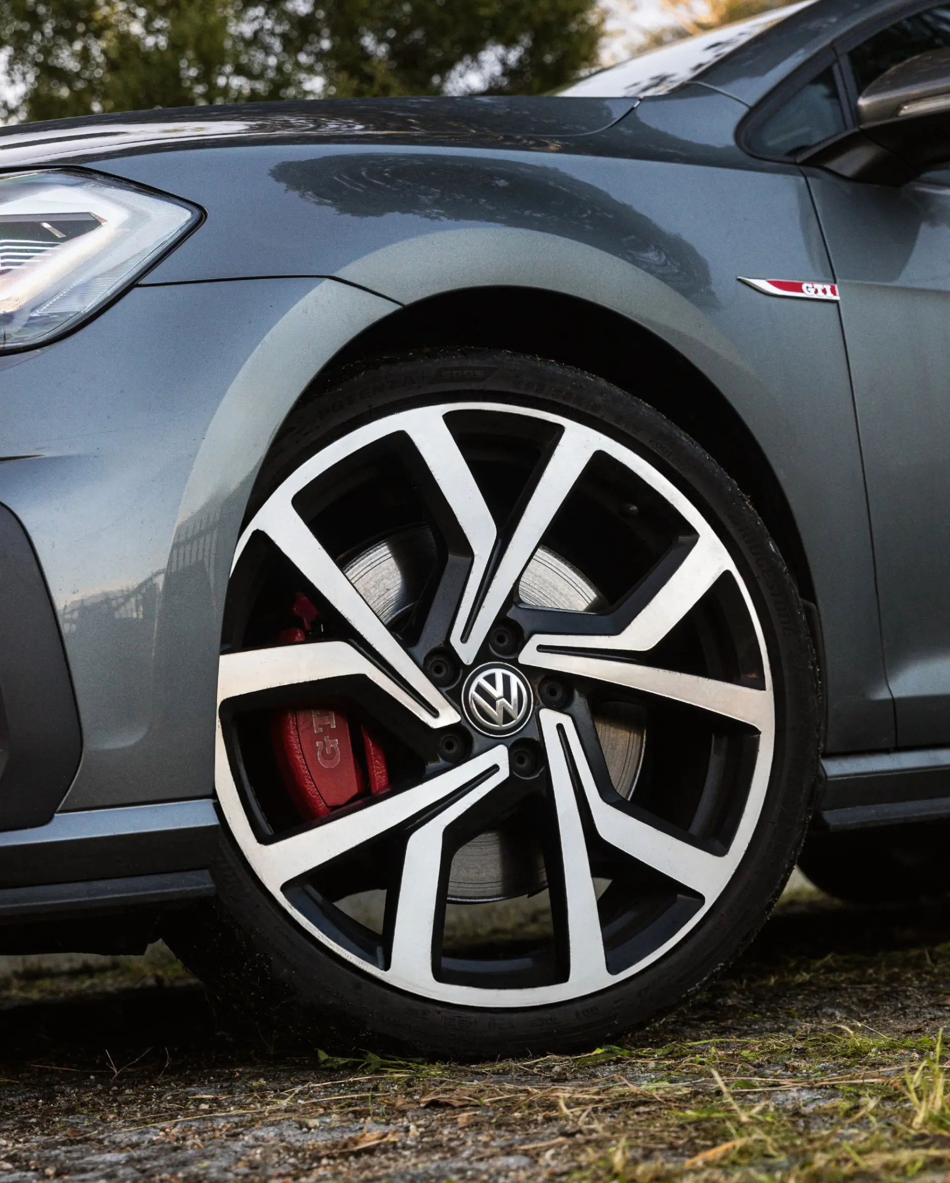 Volkswagen Golf 2.0 TSi GTI DSG 9