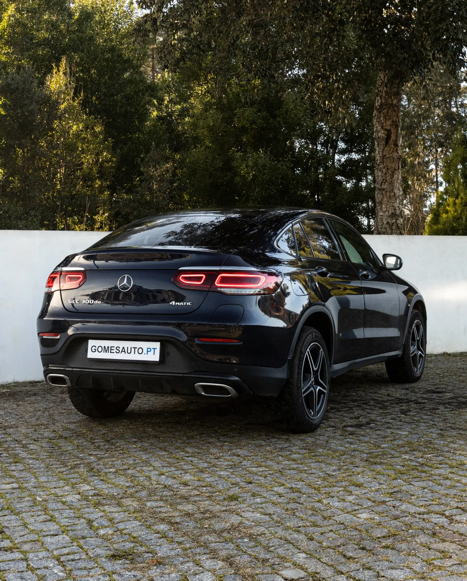 Mercedes-Benz GLC 300 de Coupe 4Matic 9G-TRONIC AMG Line 2