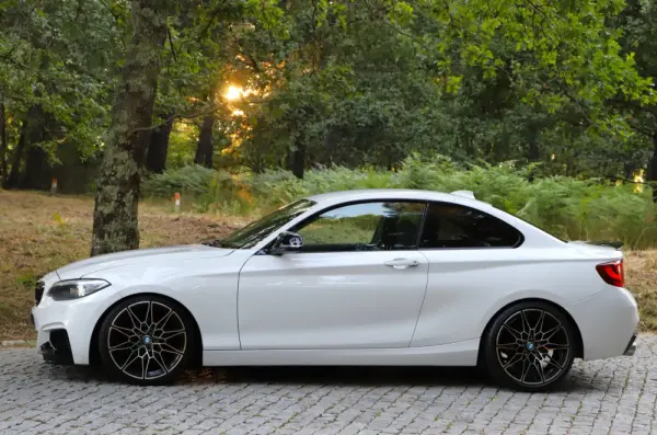 BMW 218 d Line Sport 7