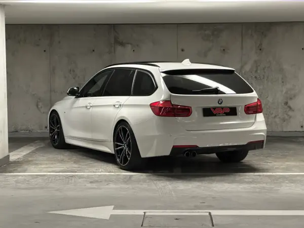 BMW 320 d Touring Pack M Auto 2