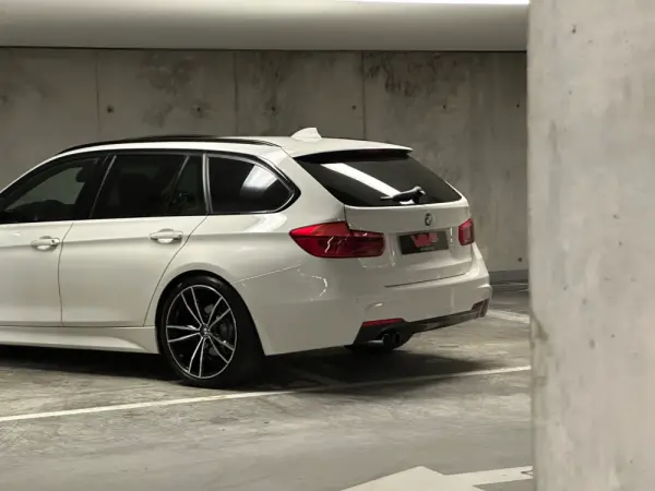 BMW 320 d Touring Pack M Auto 13