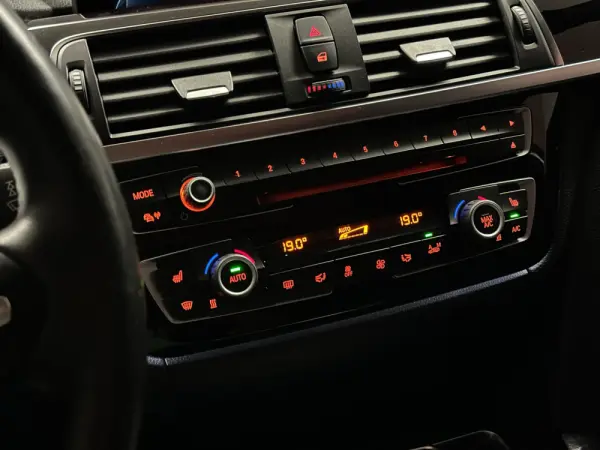 BMW 320 d Touring Pack M Auto 24