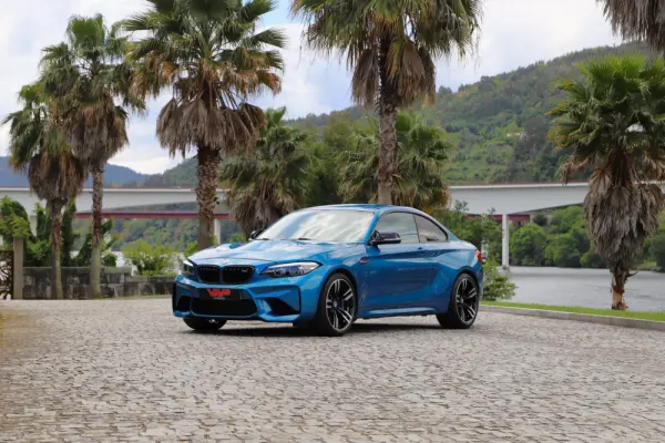 BMW M2 Auto 8
