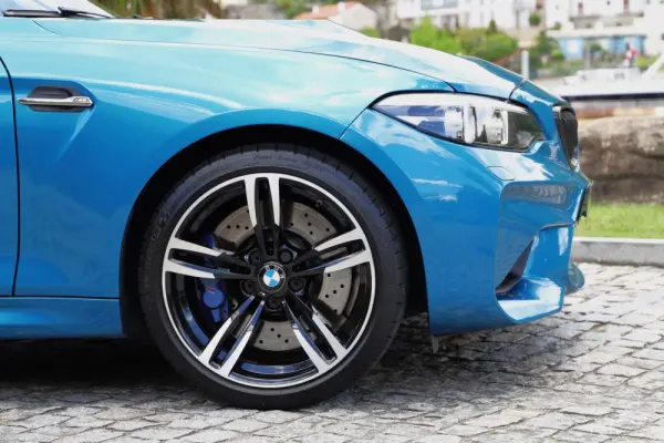 BMW M2 Auto 38