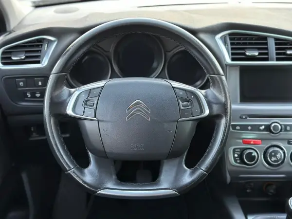 Citroën C4 1.6 BlueHDi Feel 8