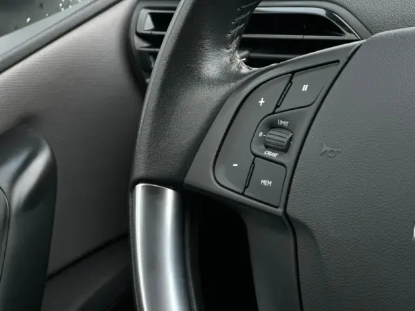 Citroën C4 Picasso 1.2 PureTech Live 11