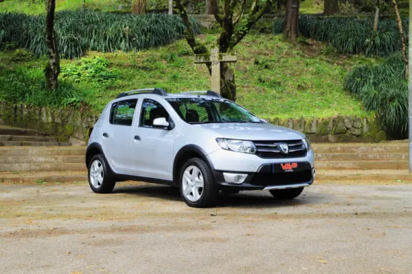 Dacia Sandero 0.9 TCe Stepway 6