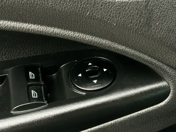 Ford Transit Connect 1.5 TDCi 210 L2 Trend 8