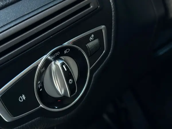 Mercedes-Benz GLC 220 d 4Matic Edition 13