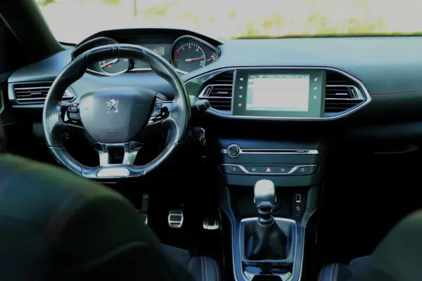 Peugeot 308 SW 2.0 BlueHDi GT 17