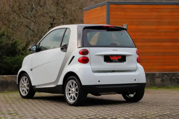 Smart ForTwo Coupé 1.0 mhd Passion 71 7
