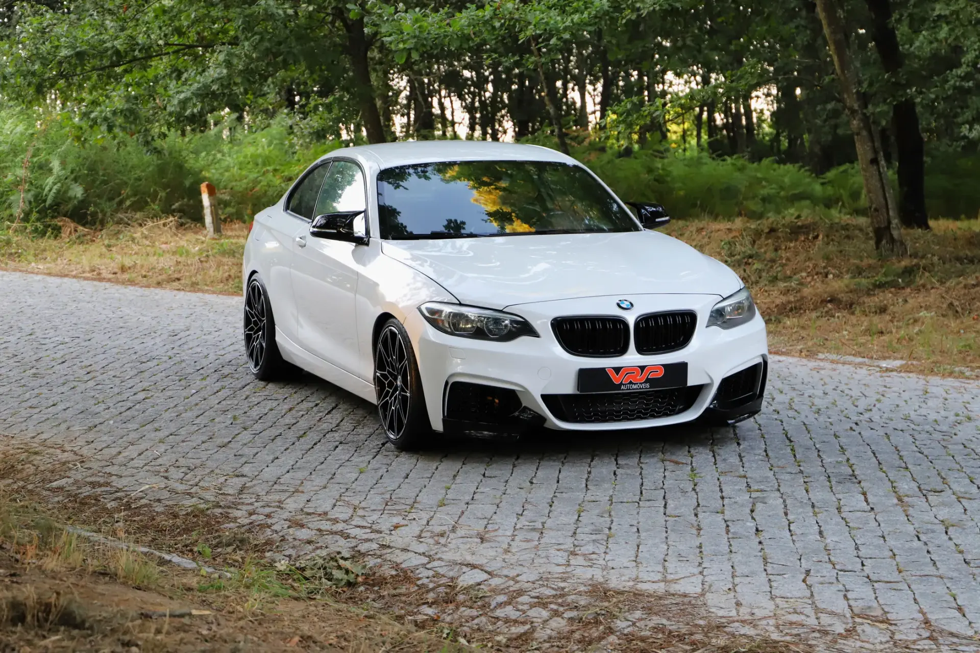 BMW 218 d Line Sport 14