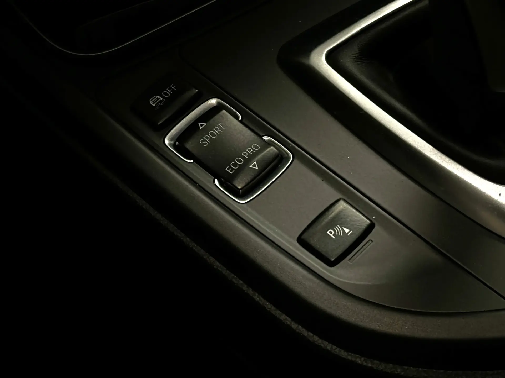 BMW 320 d Touring Pack M Auto 11