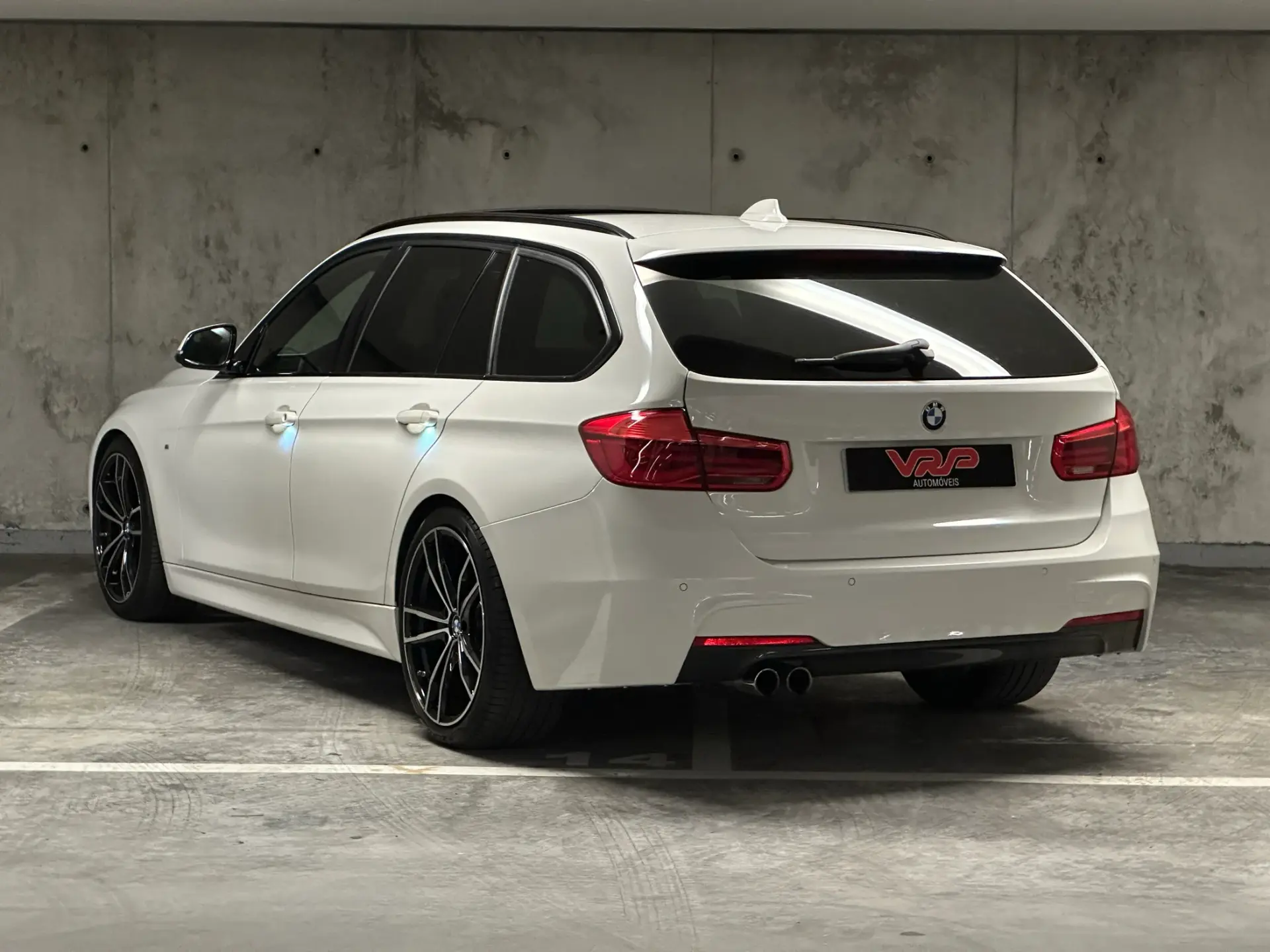 BMW 320 d Touring Pack M Auto 19