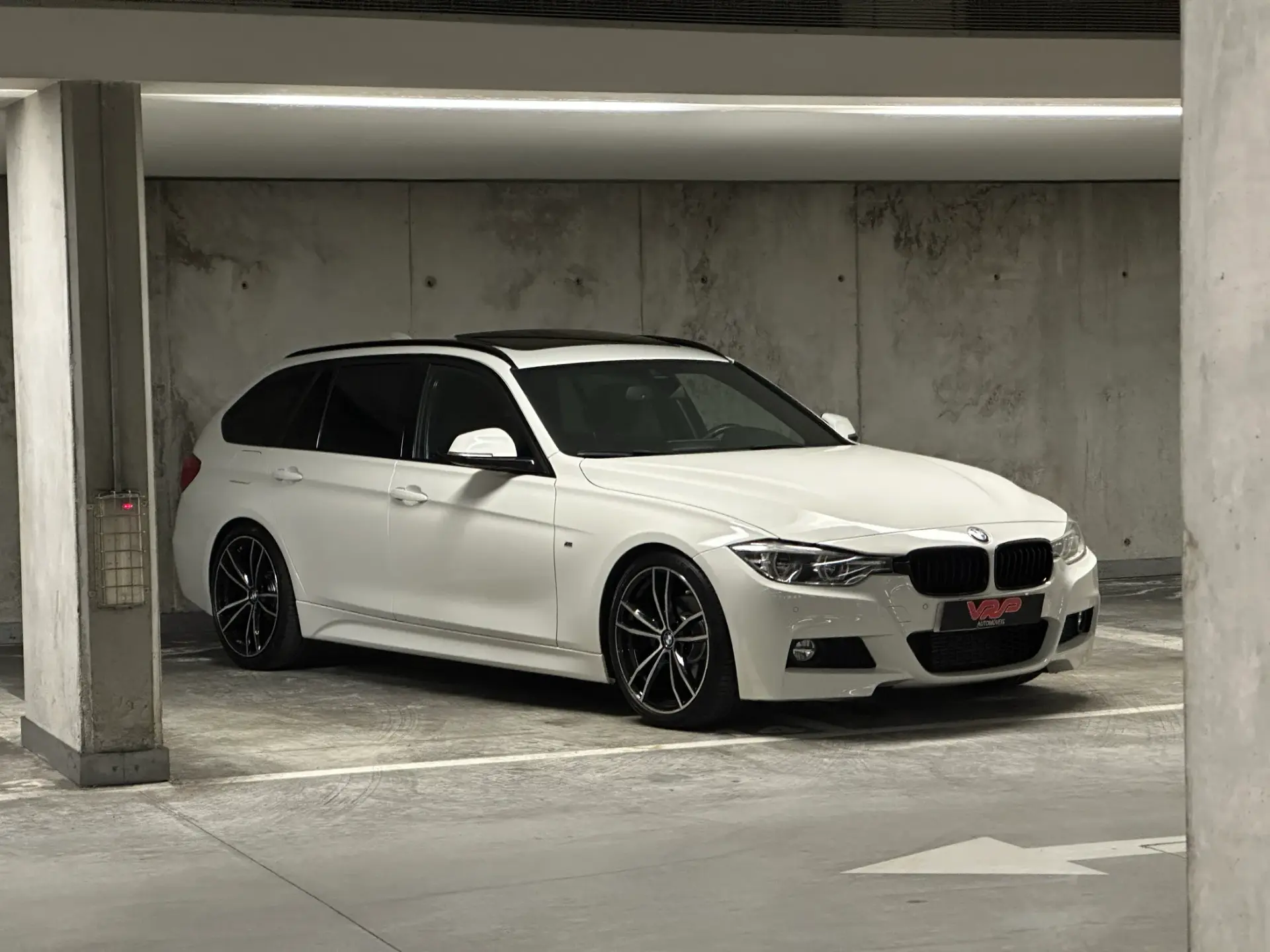 BMW 320 d Touring Pack M Auto 31