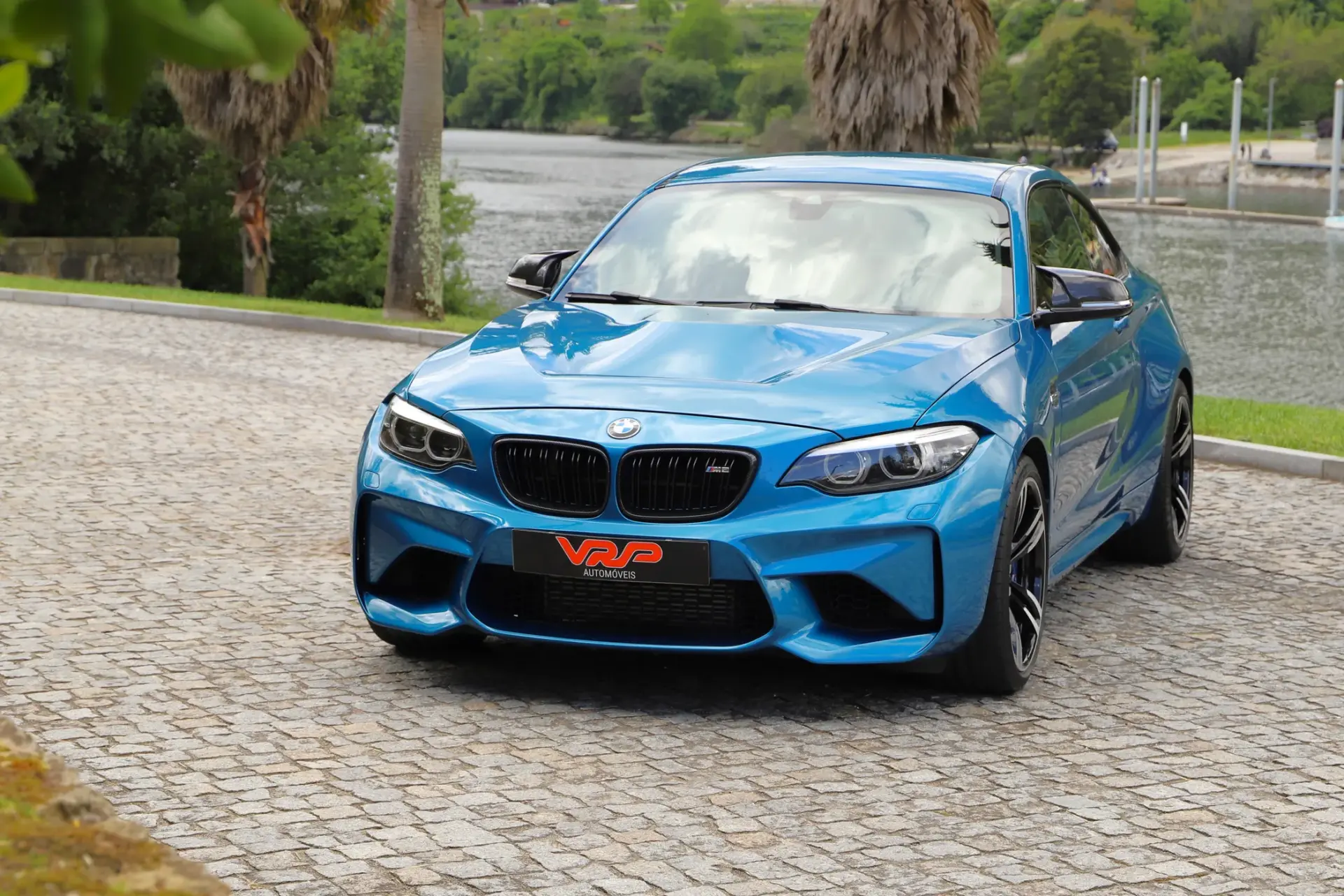 BMW M2 Auto 13