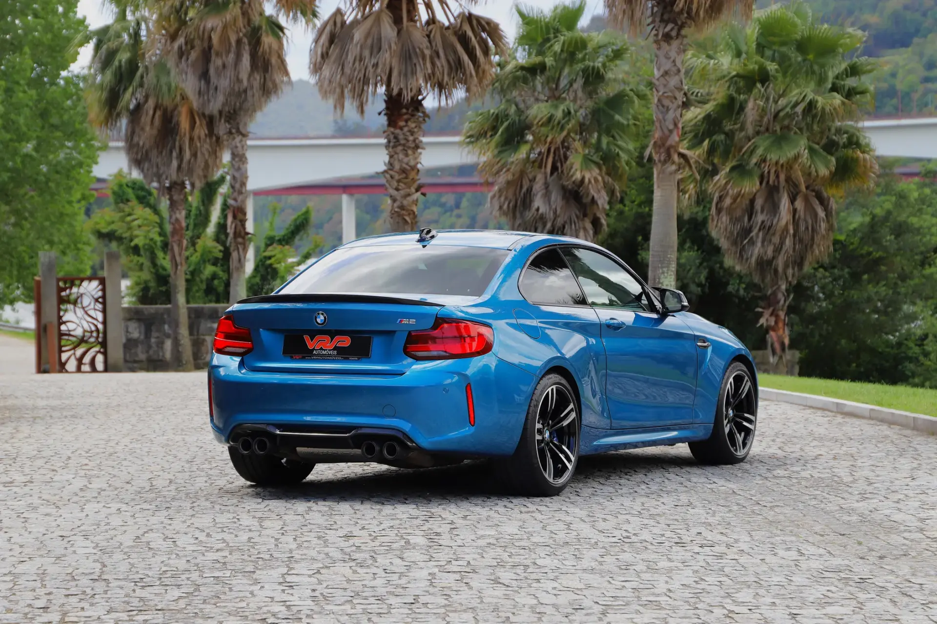 BMW M2 Auto 17