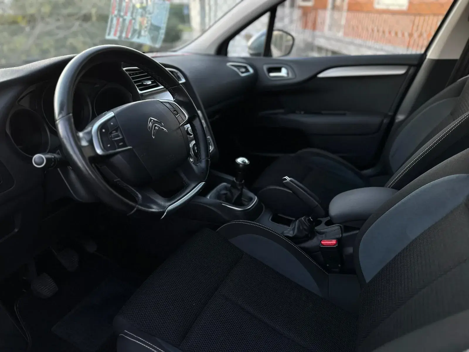 Citroën C4 1.6 BlueHDi Feel 13