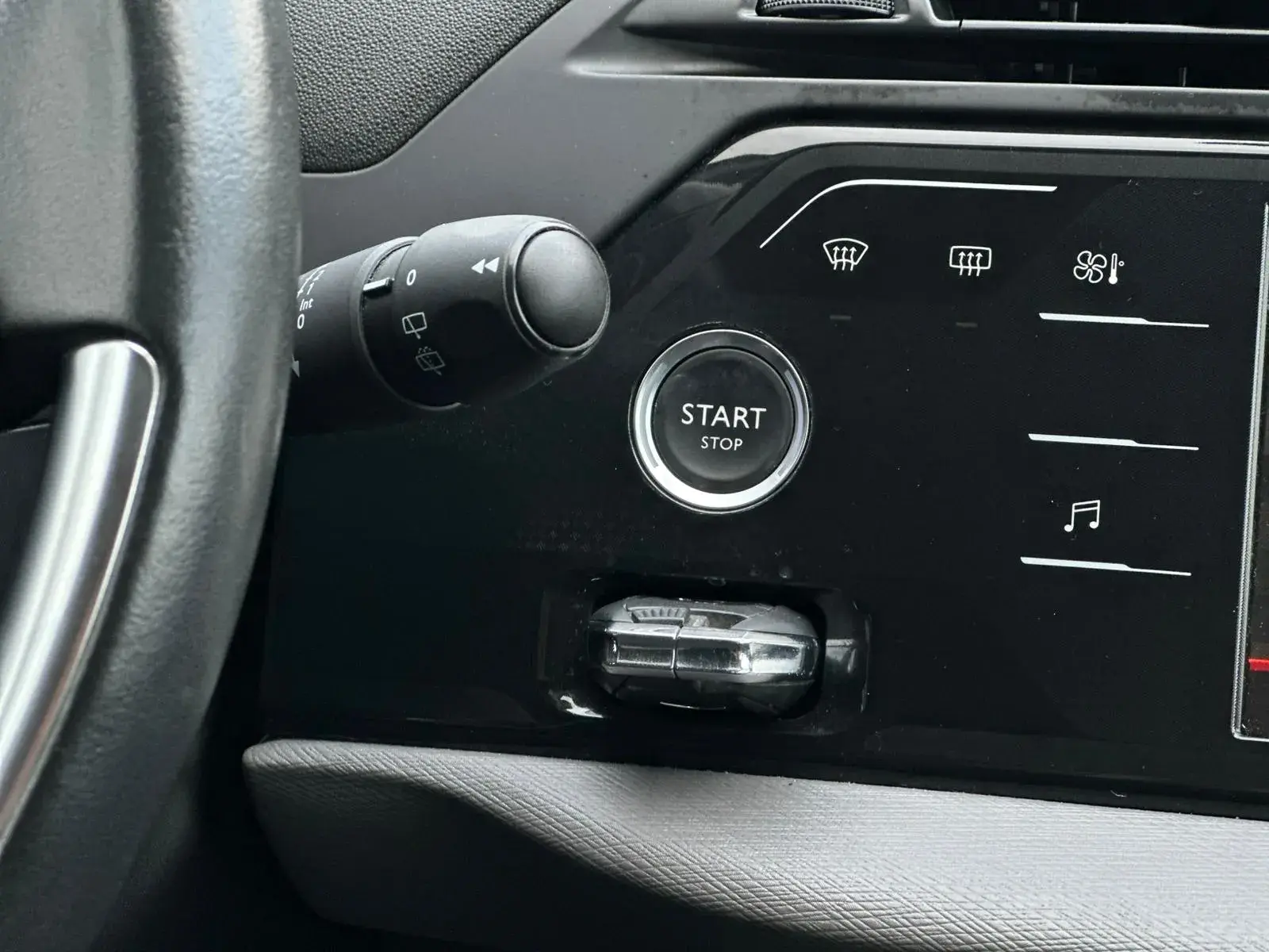 Citroën C4 Picasso 1.2 PureTech Live 17