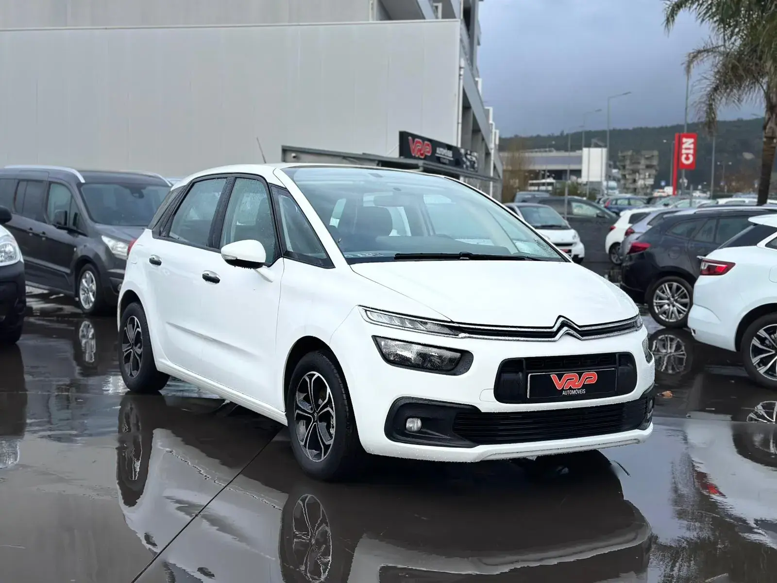 Citroën C4 Picasso 1.2 PureTech Live 18