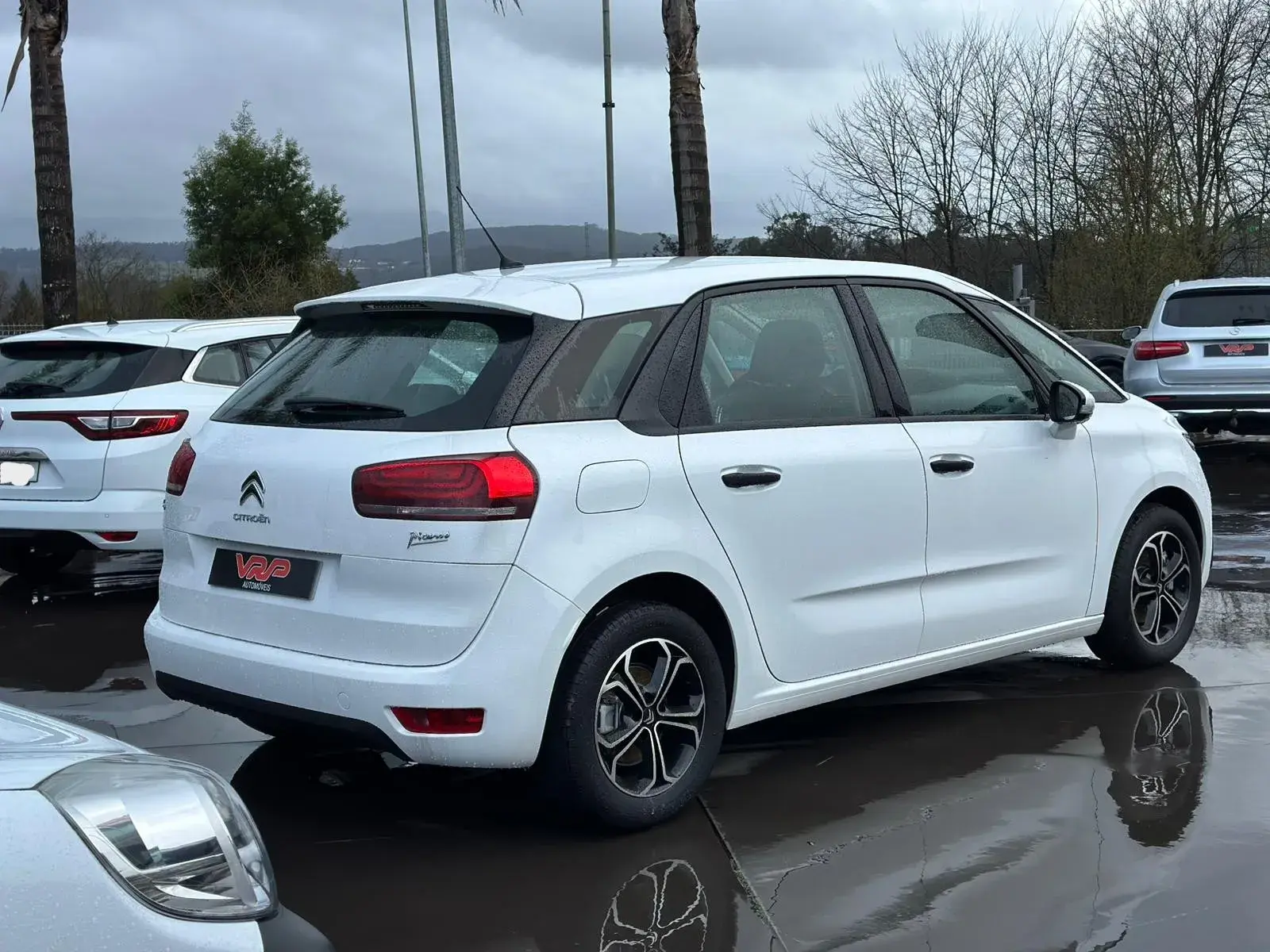 Citroën C4 Picasso 1.2 PureTech Live 22