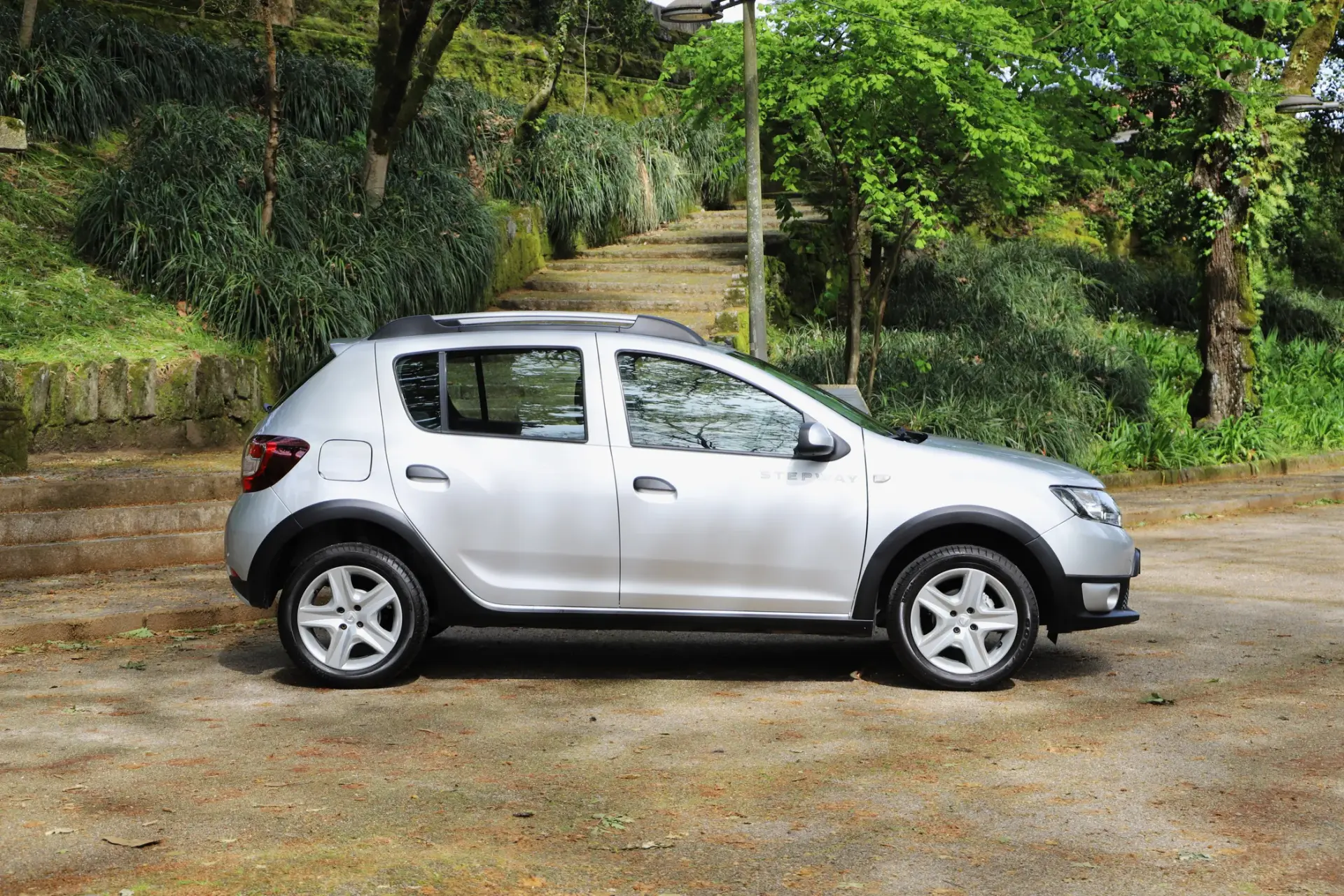Dacia Sandero 0.9 TCe Stepway 9
