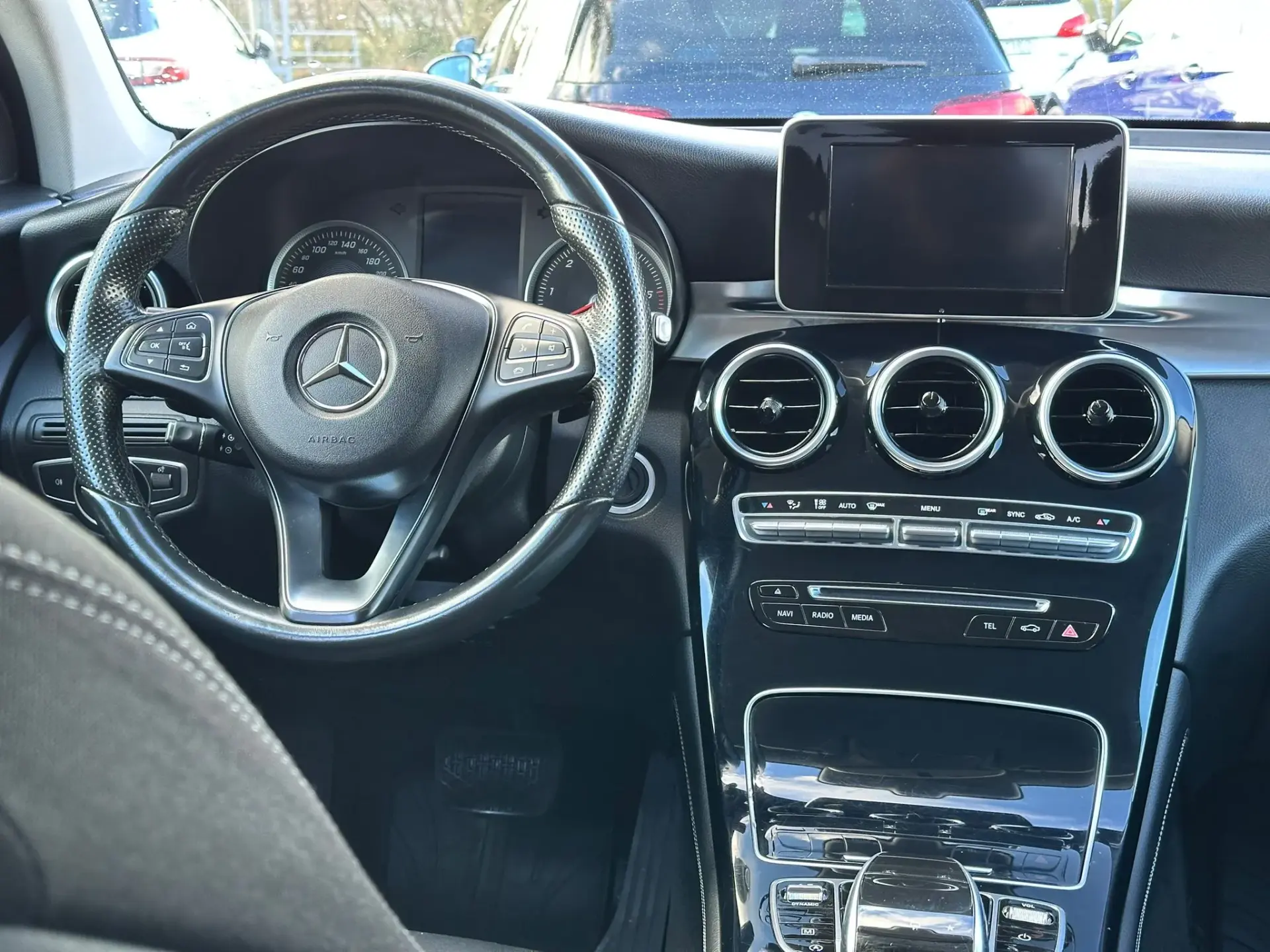 Mercedes-Benz GLC 220 d 4Matic Edition 3