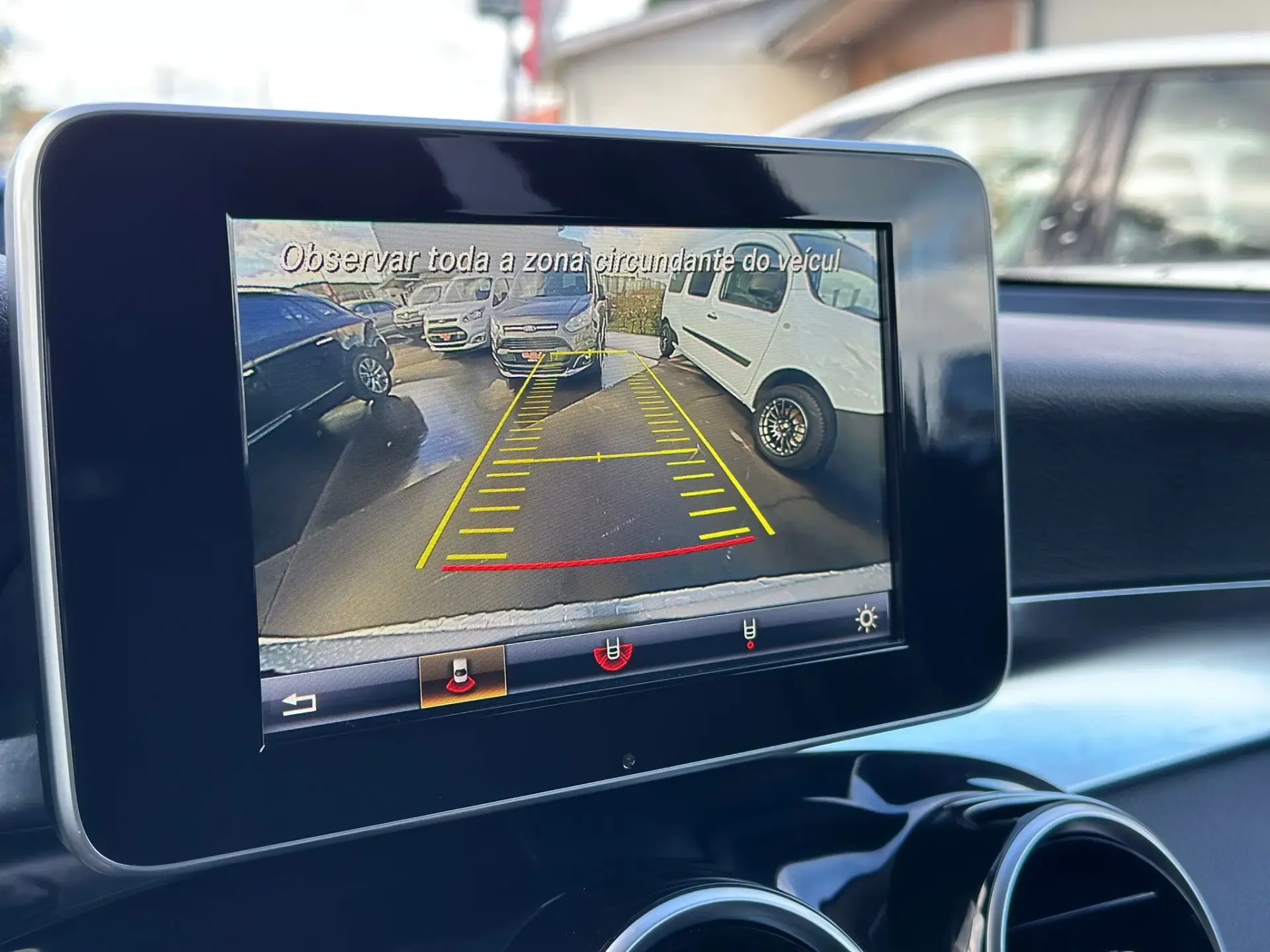 Mercedes-Benz GLC 220 d 4Matic Edition 4