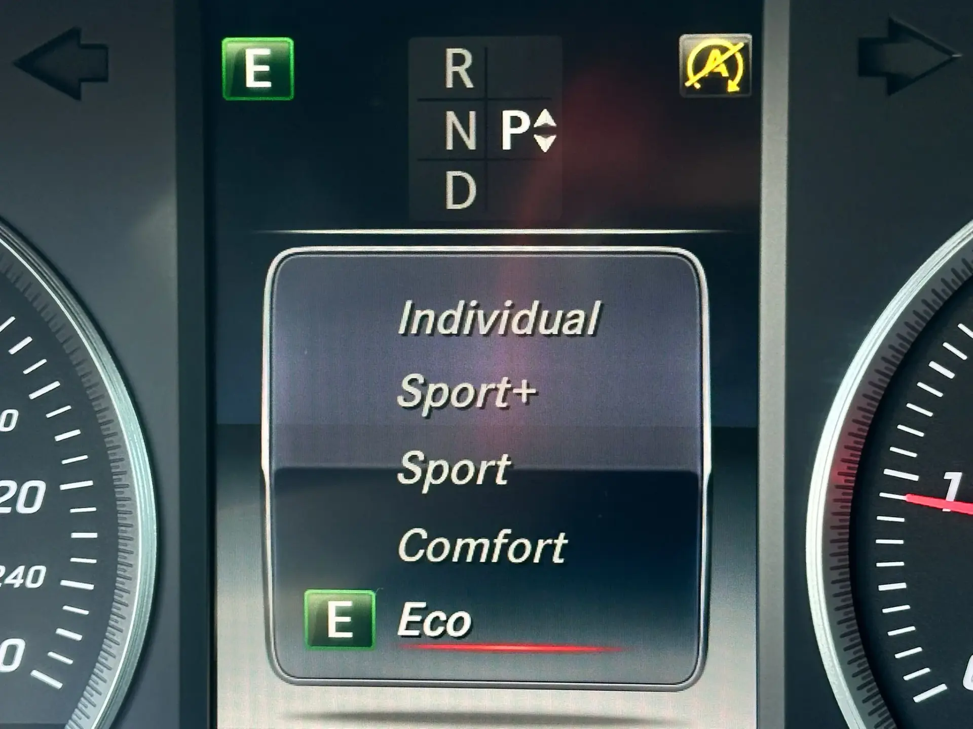 Mercedes-Benz GLC 220 d 4Matic Edition 10