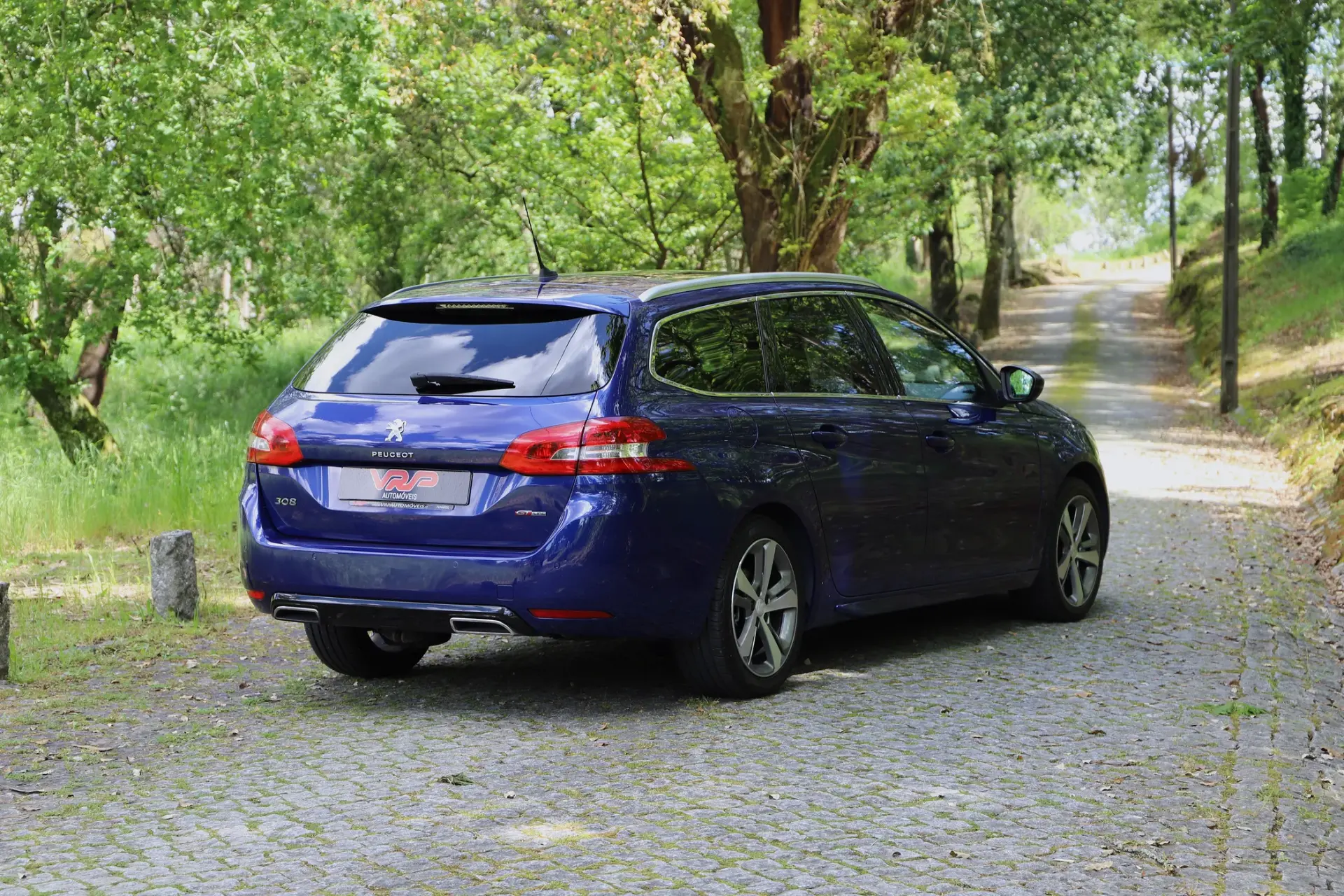 Peugeot 308 SW 2.0 BlueHDi GT 10