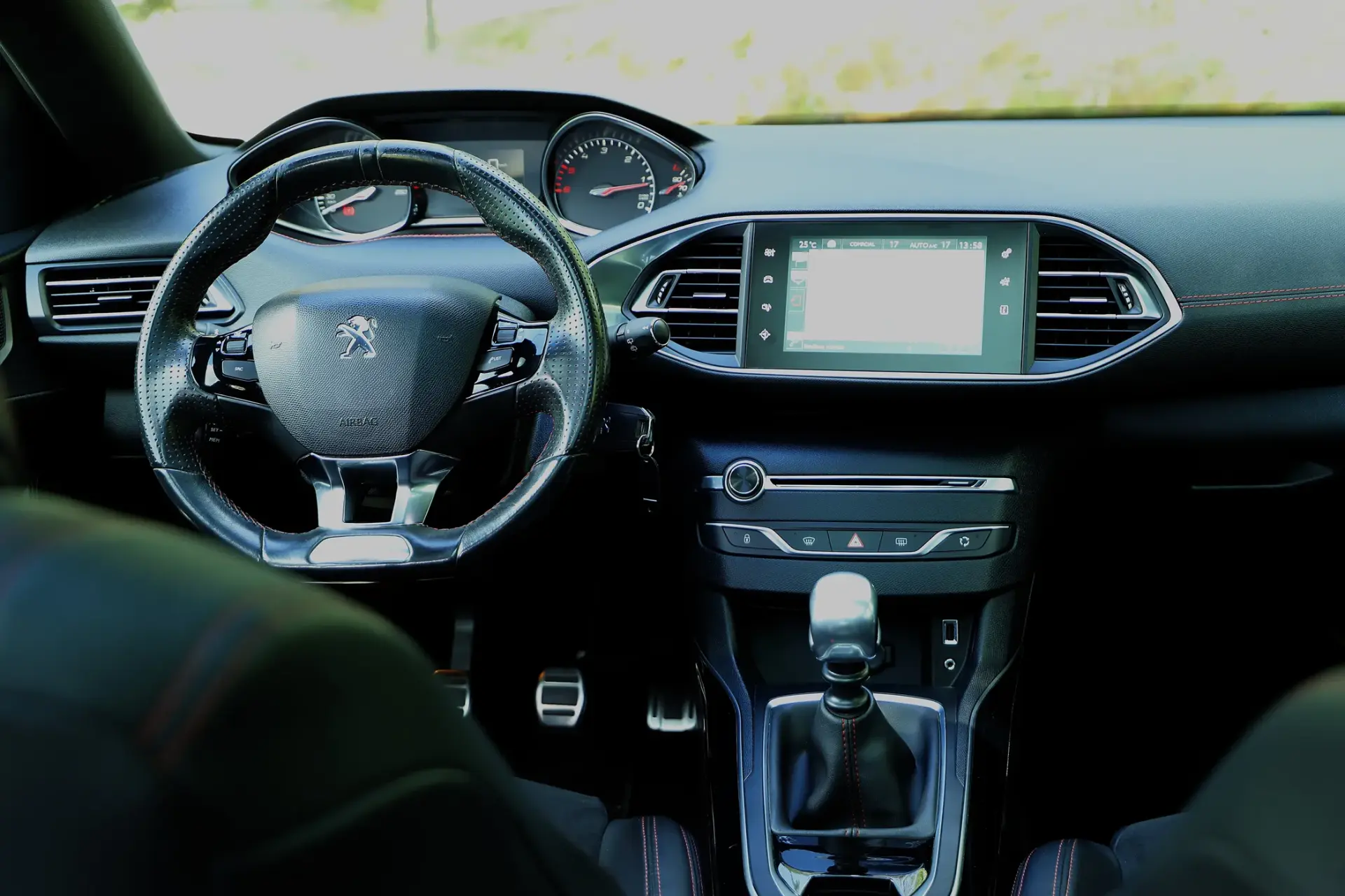 Peugeot 308 SW 2.0 BlueHDi GT 17