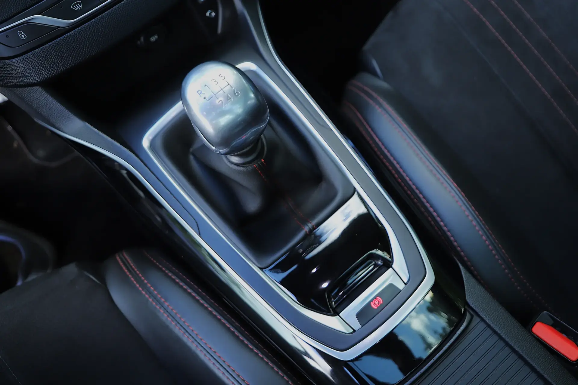 Peugeot 308 SW 2.0 BlueHDi GT 25