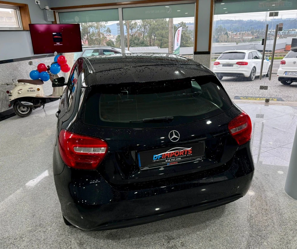 Mercedes-Benz A 180 4