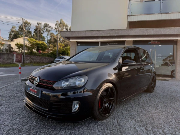 Volkswagen Golf VI GTI 3