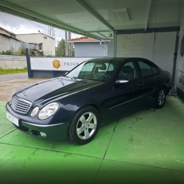 Mercedes-Benz E 220 CDi Elegance 3