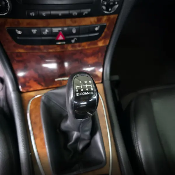 Mercedes-Benz E 220 CDi Elegance 16