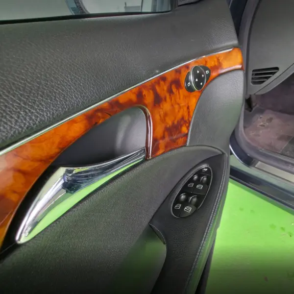 Mercedes-Benz E 220 CDi Elegance 20